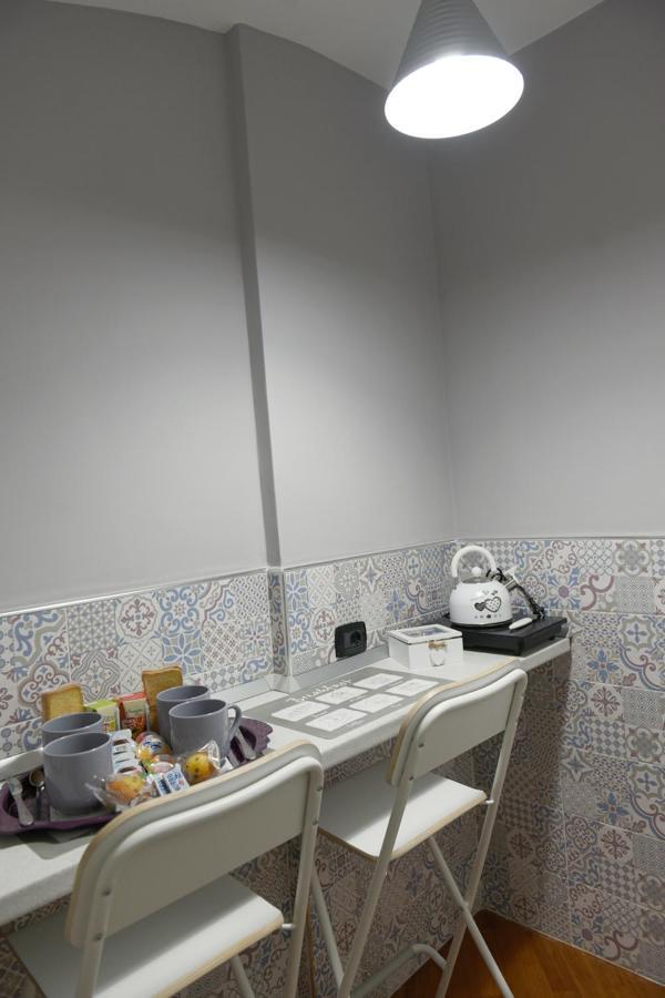 נאפולי Montesantogroup Sorrento Room מראה חיצוני תמונה
