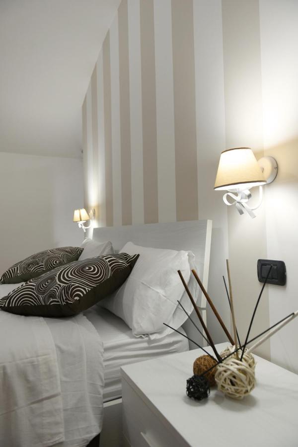 נאפולי Montesantogroup Sorrento Room מראה חיצוני תמונה