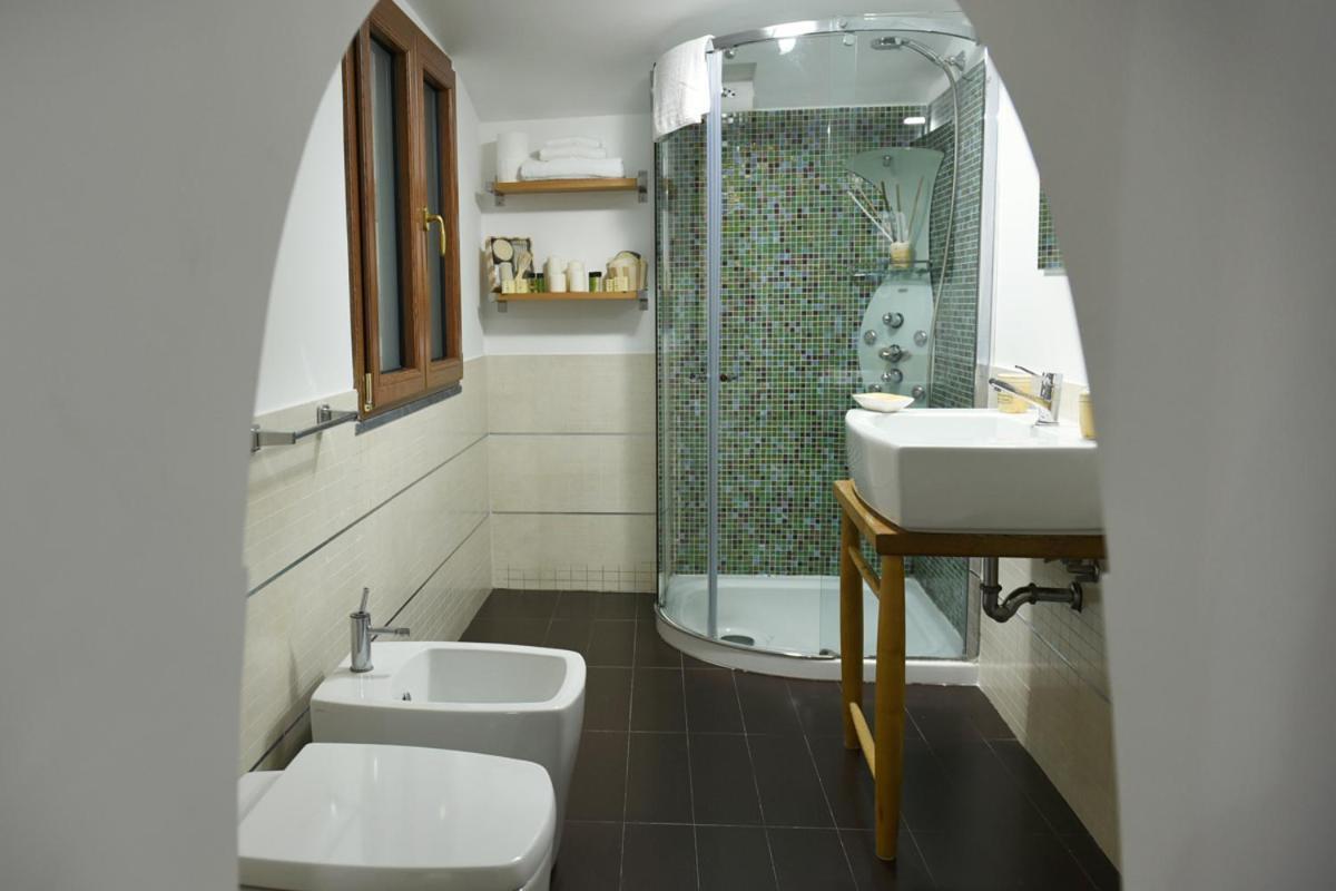 נאפולי Montesantogroup Sorrento Room מראה חיצוני תמונה