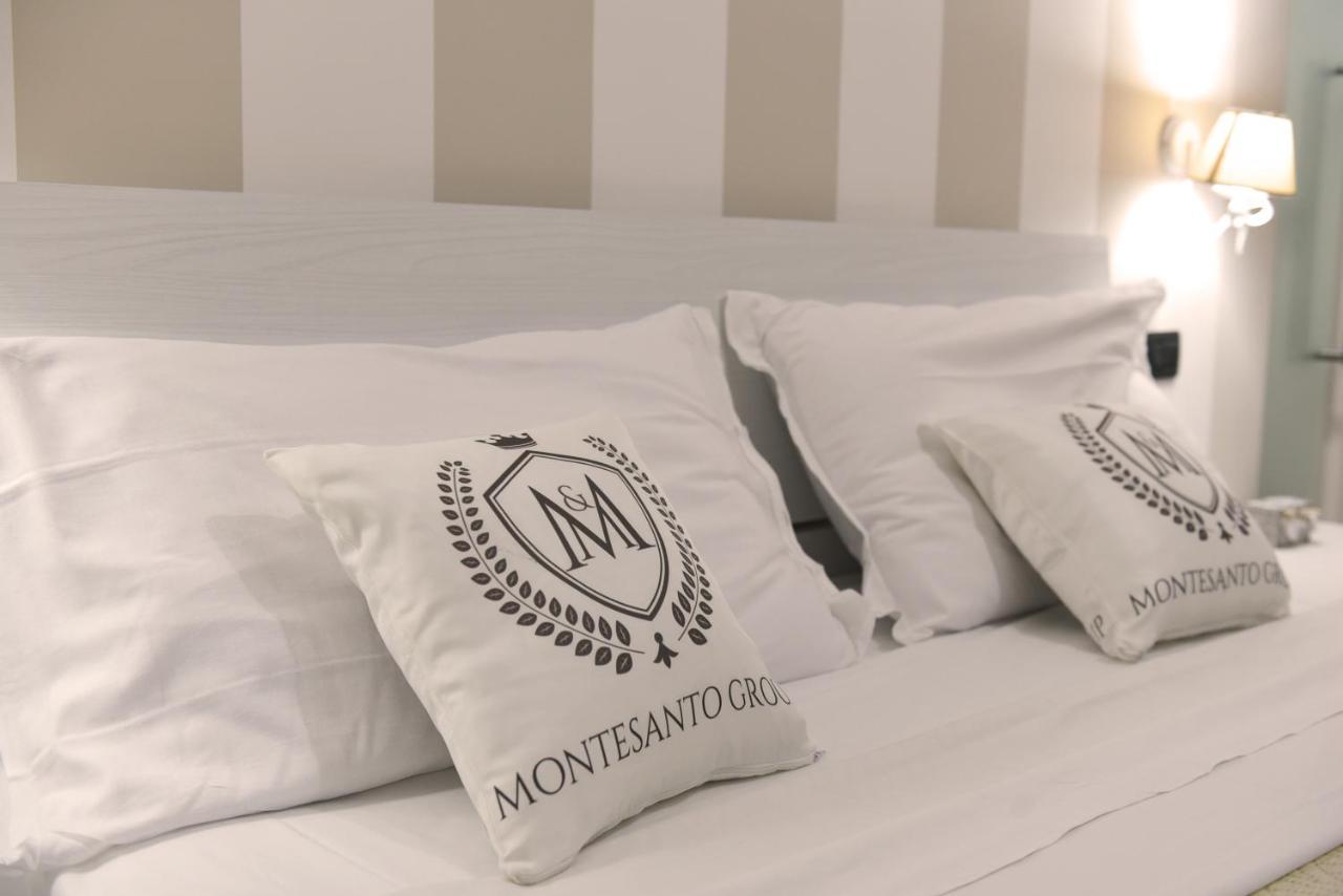 נאפולי Montesantogroup Sorrento Room מראה חיצוני תמונה