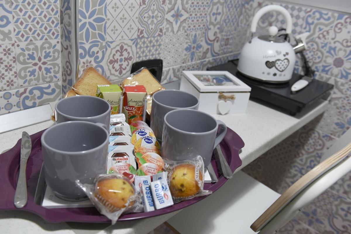 נאפולי Montesantogroup Sorrento Room מראה חיצוני תמונה